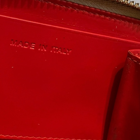 Christian Louboutin Gold-Embellished Tan Wallet. Dustbag - Picture 9 of 10